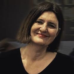 Anna Lehmans headshot